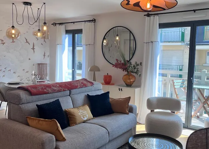 Appartement Standing, Centre,200M Place Morny